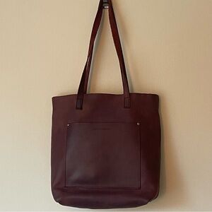 Elegant Brown Leather Tote Bag